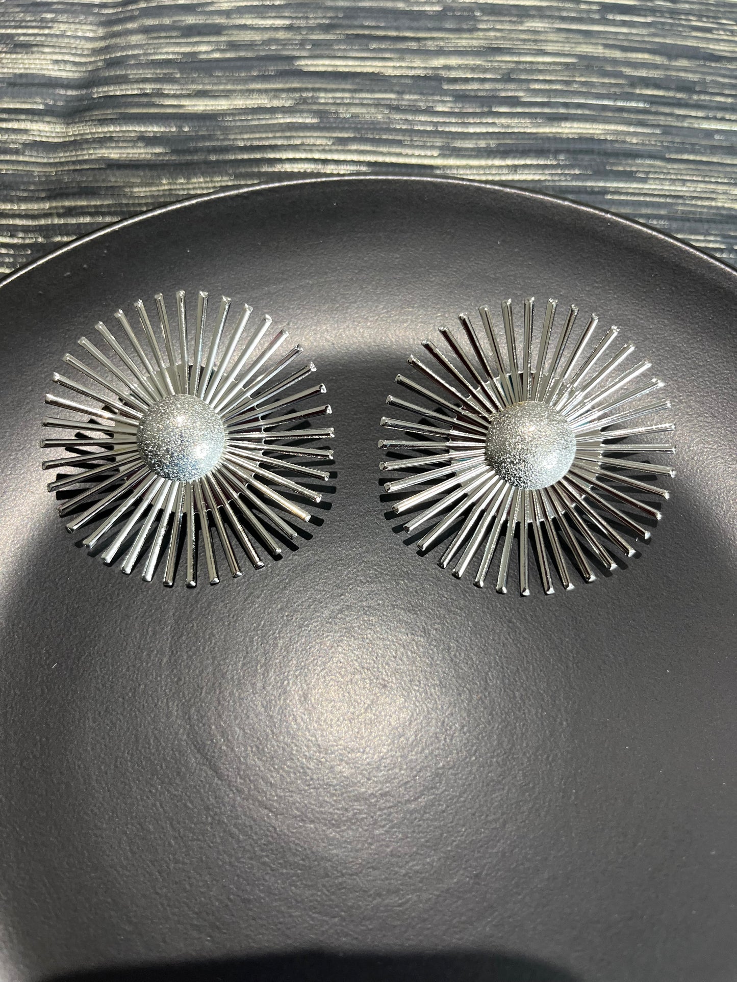 Gold Spiked Fan earrings