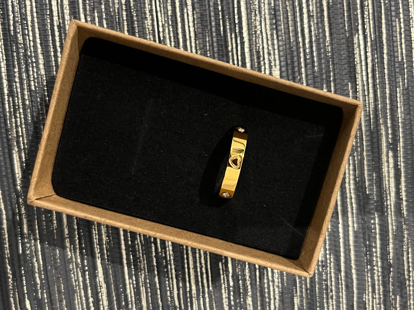 Sweet Heart Band Ring