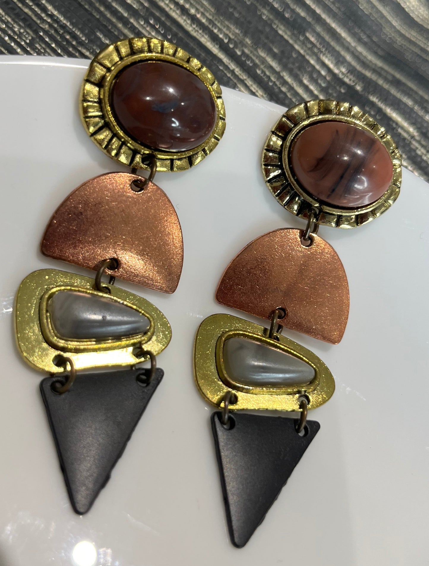 Braxton Dangle earrings