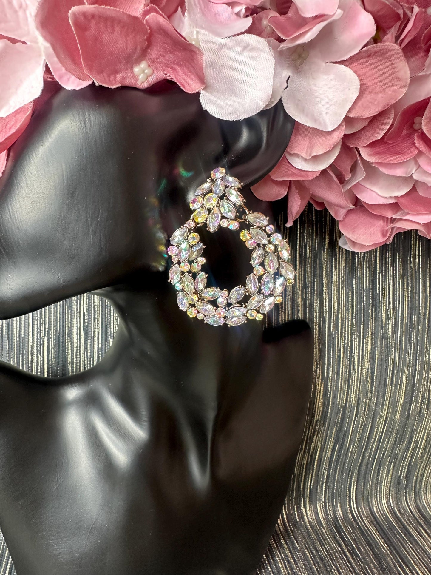 Sparkly Roundish Stoned earrings