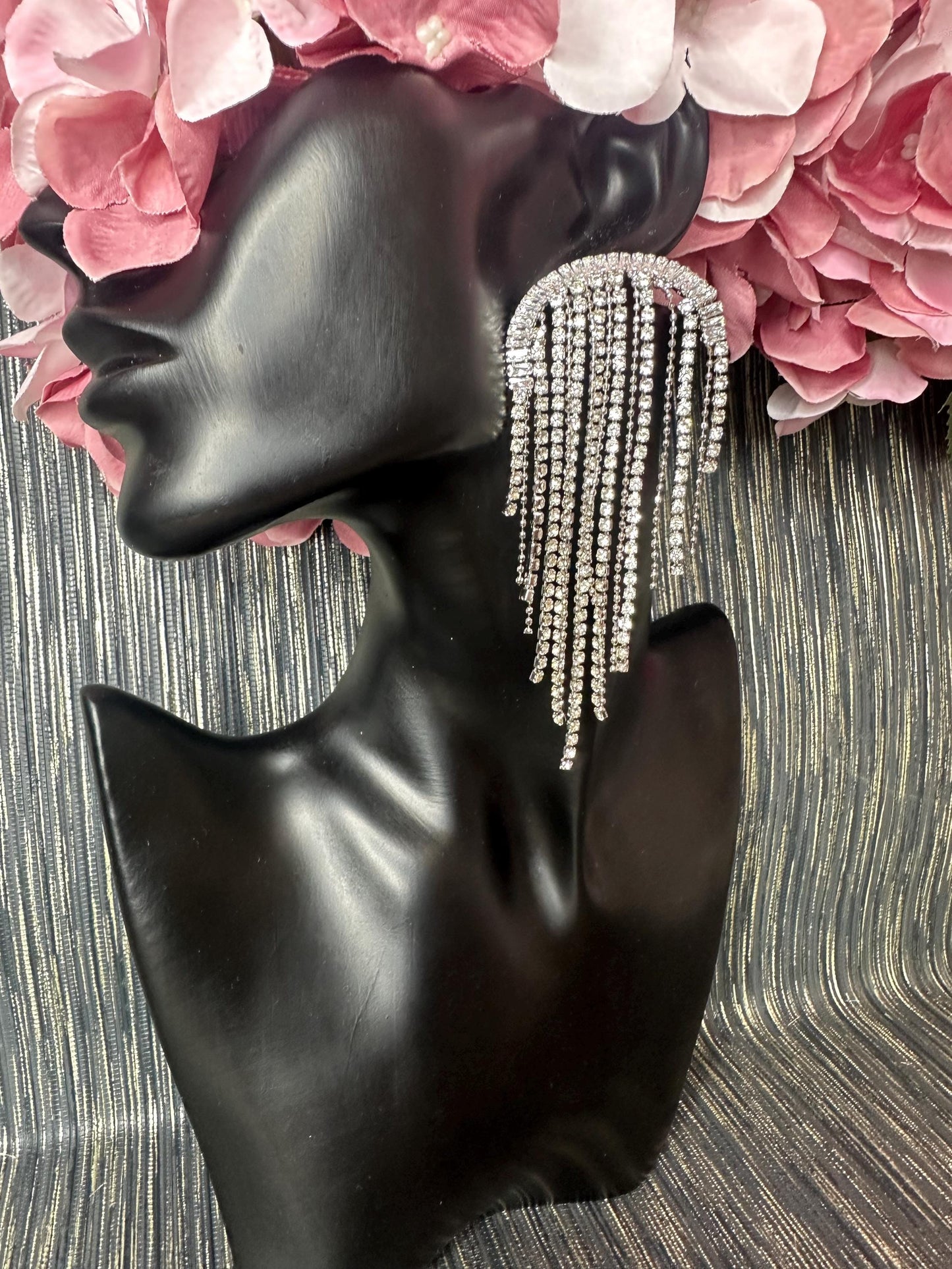 Chandelier Sparkly Drop earrings