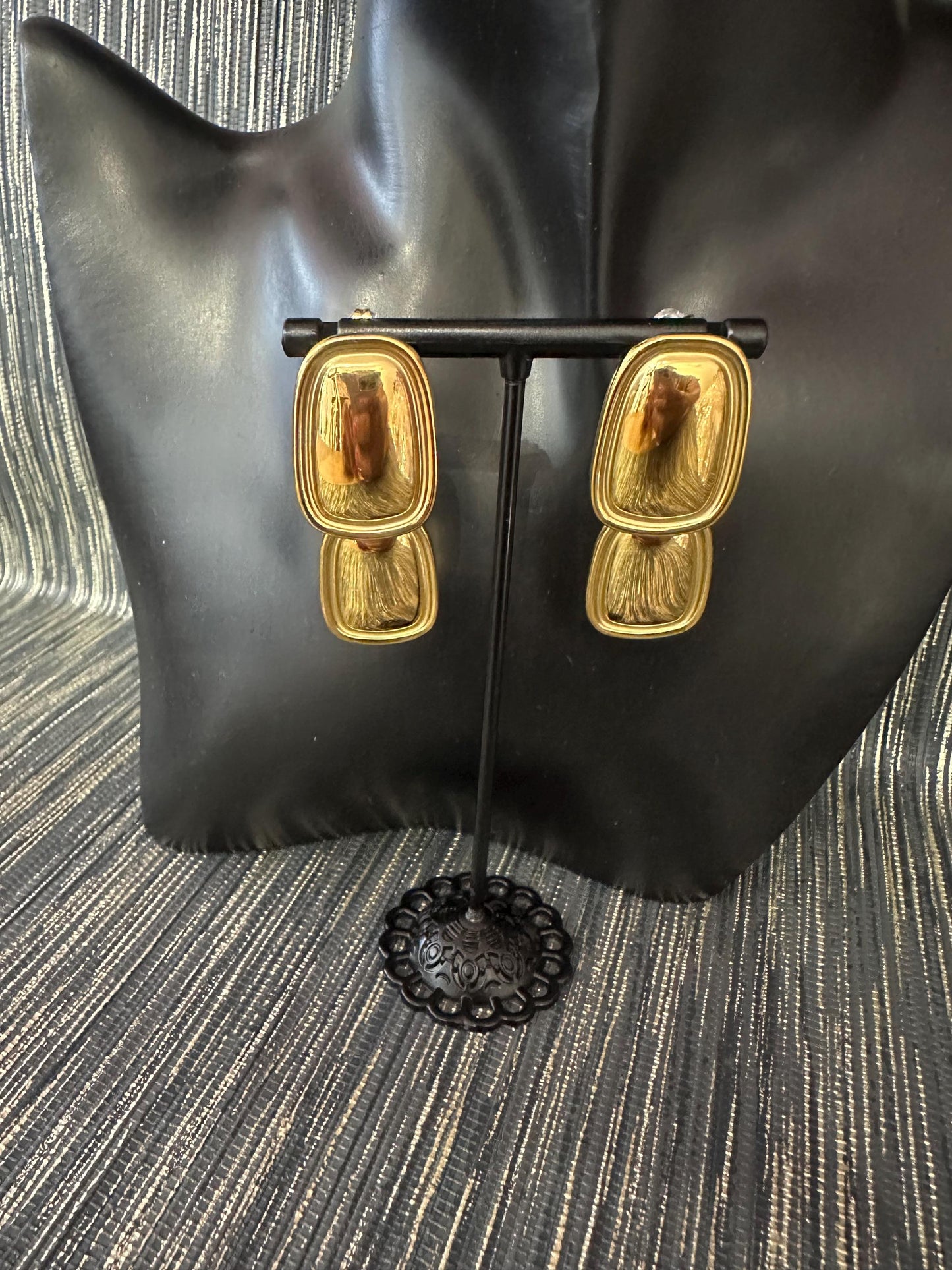Gold tiered drop dangle earrings