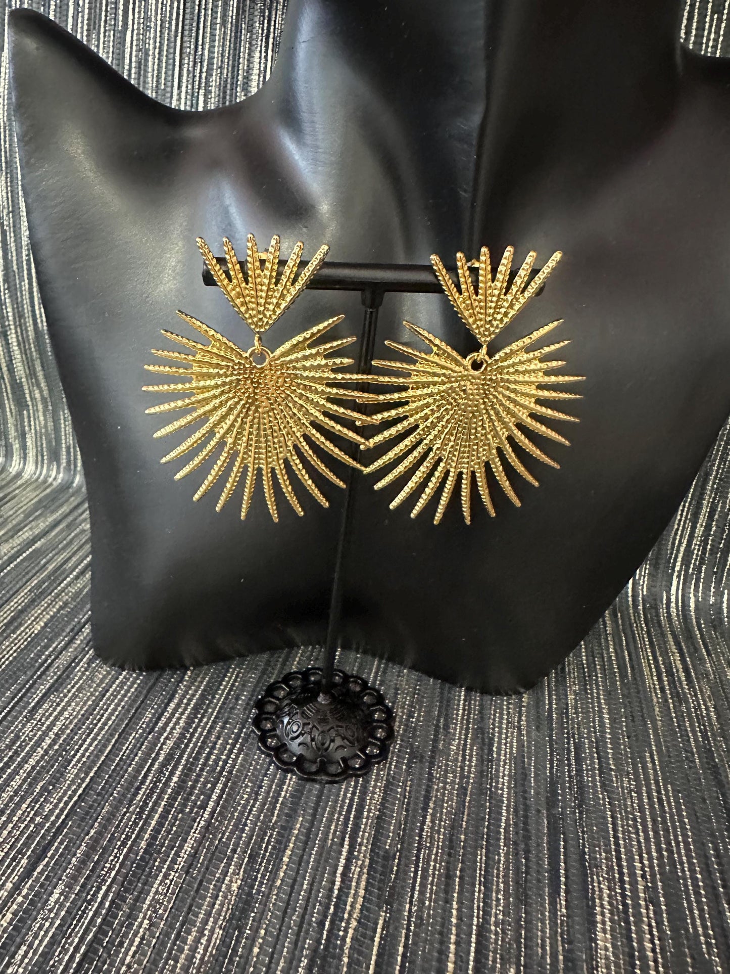 2 Tiered Spiky earrings