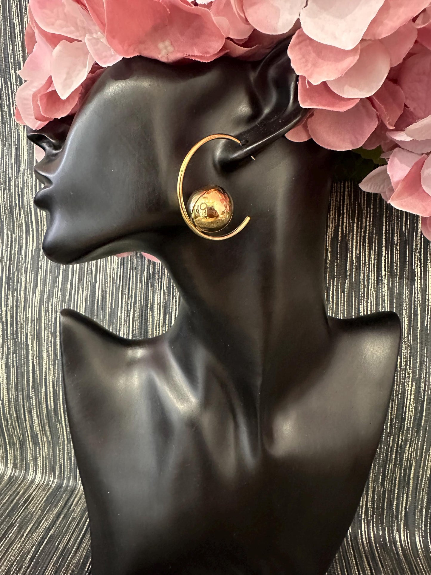 Round Gold Ball Hoop earrings