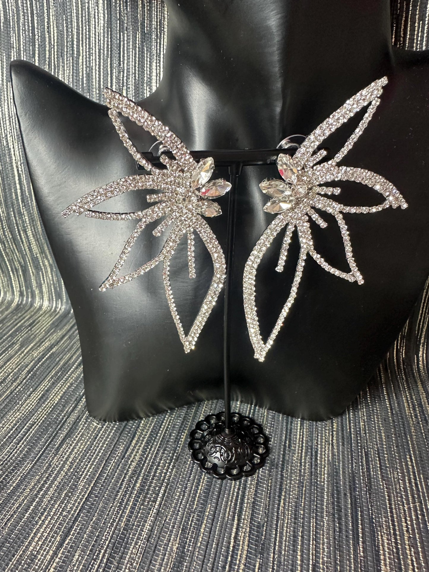 Large Flower Leaf earrings