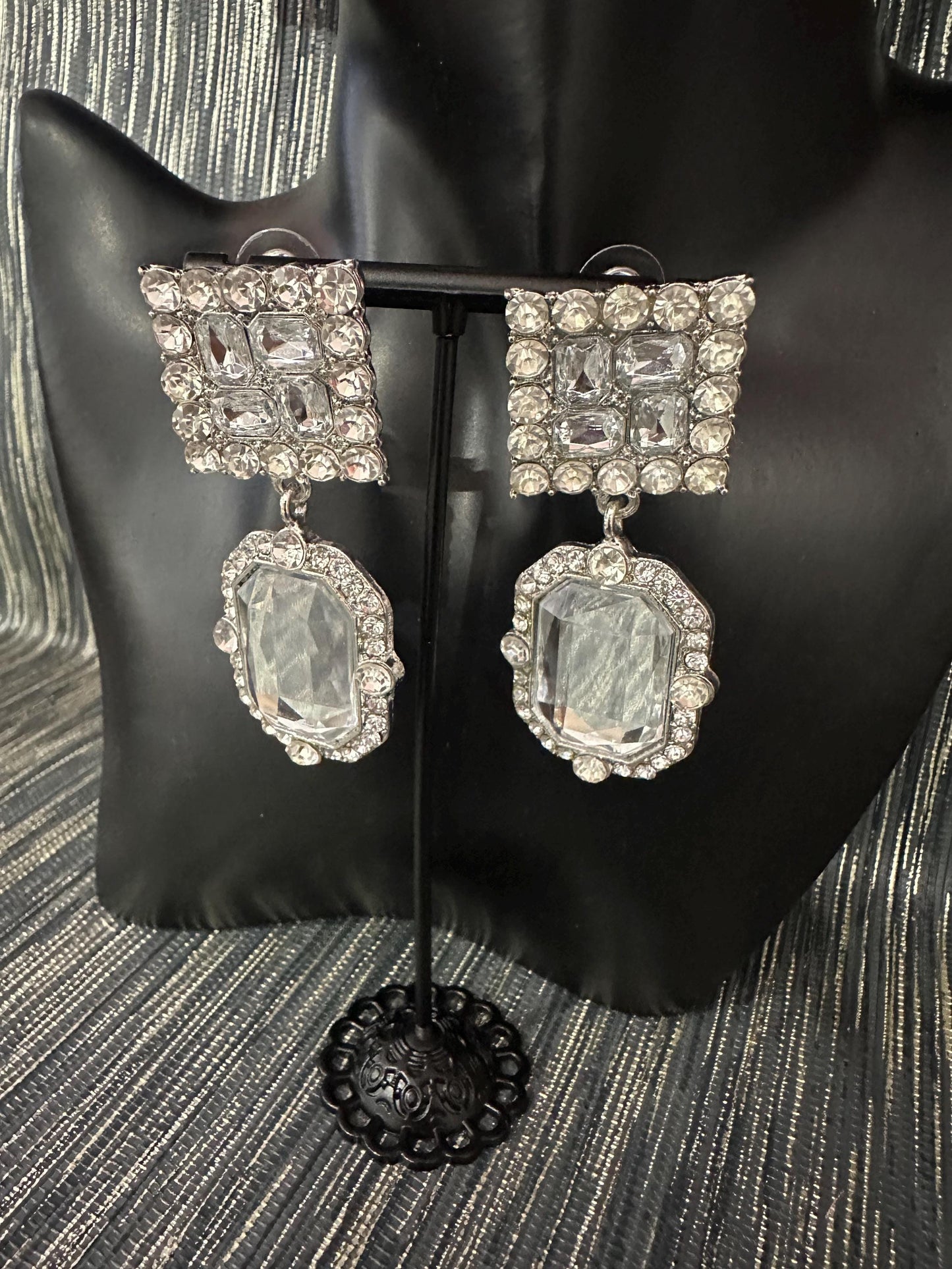 Sparkly Silver Square earrings