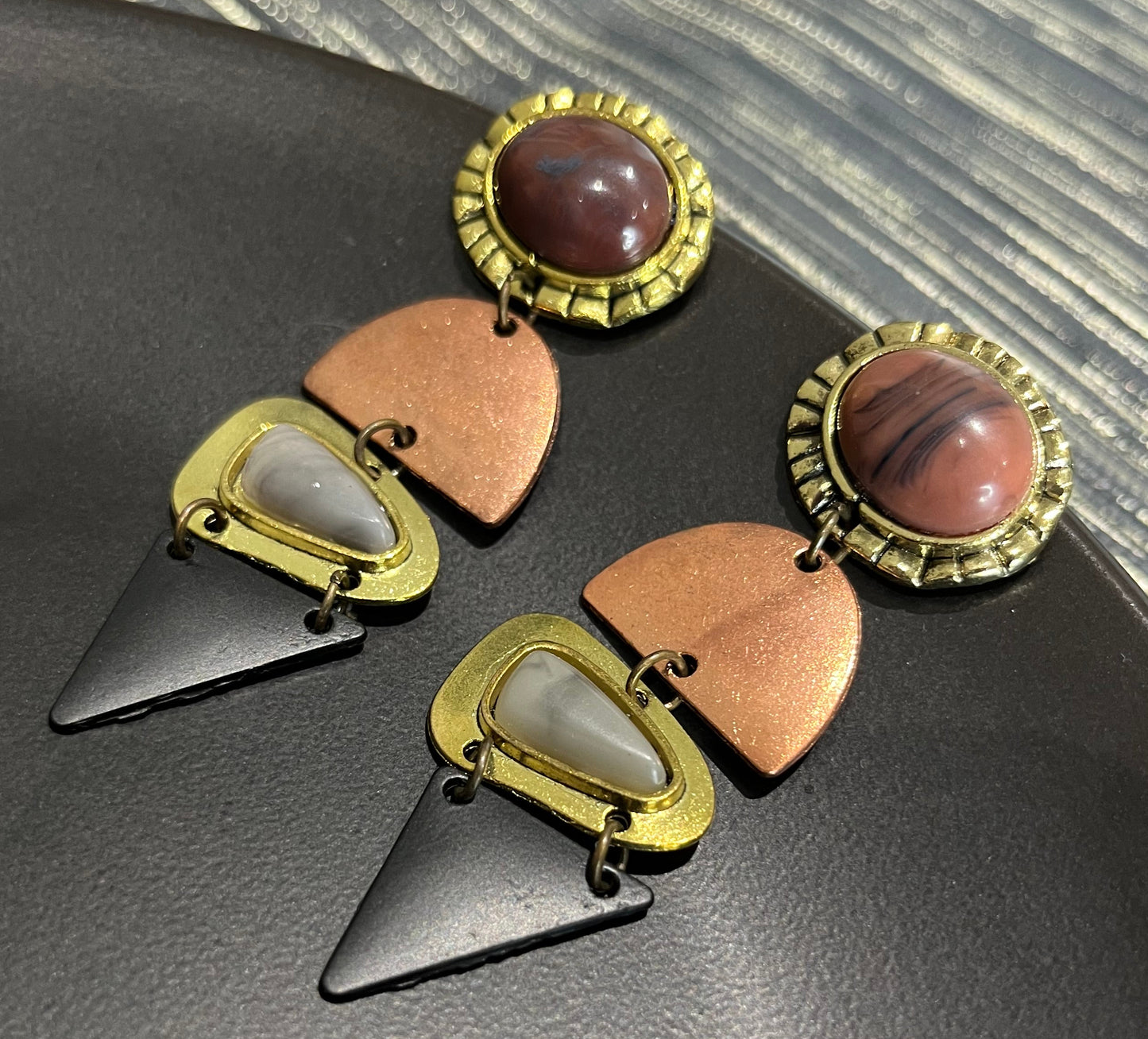 Braxton Dangle earrings