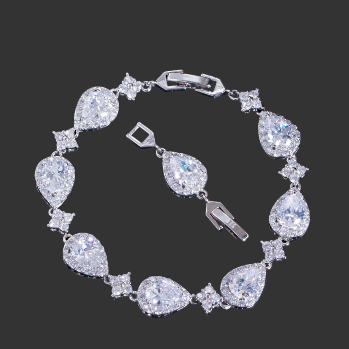 Diana Teardrop Bracelet