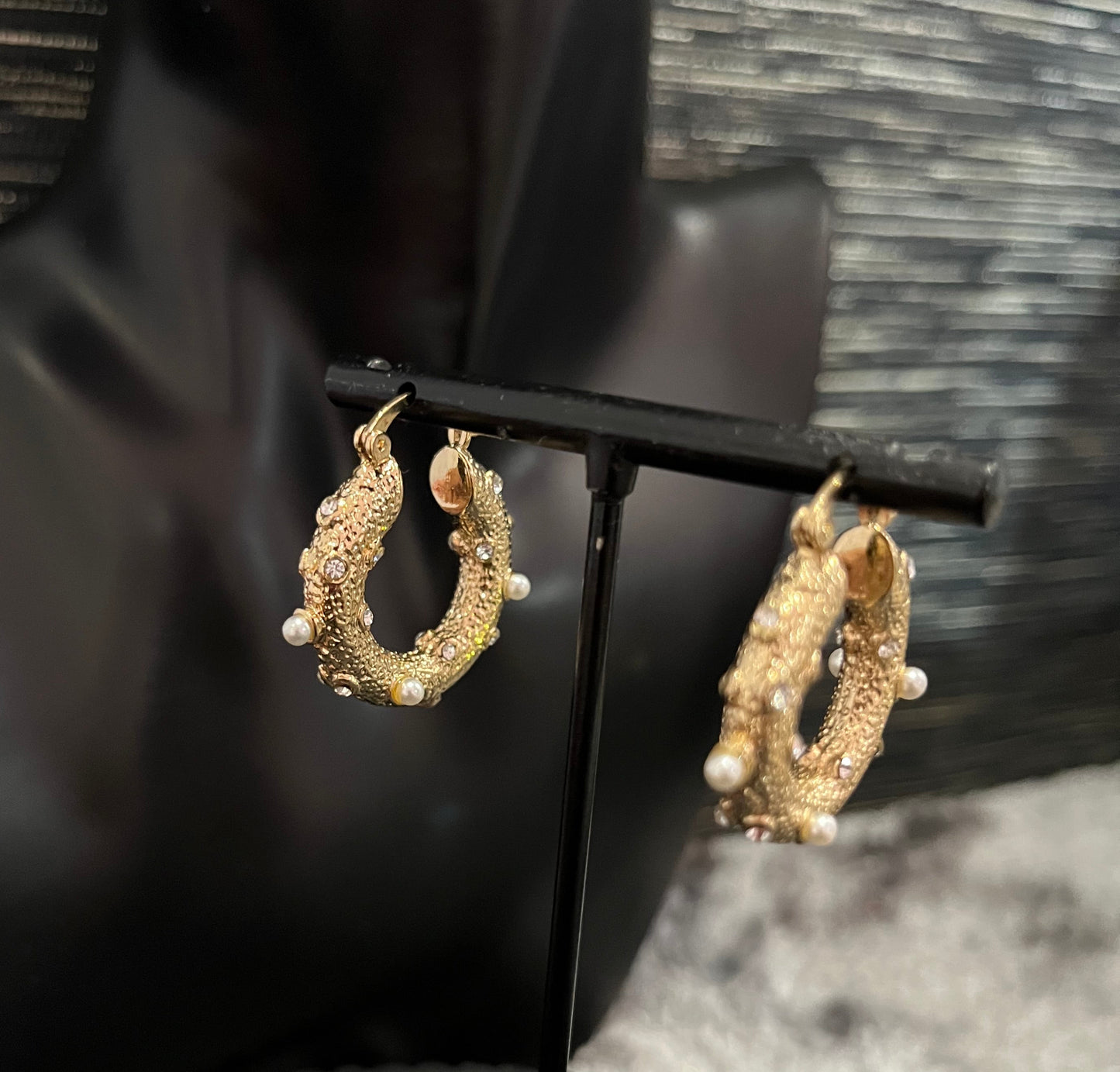 Dani Huggie Hoop earrings