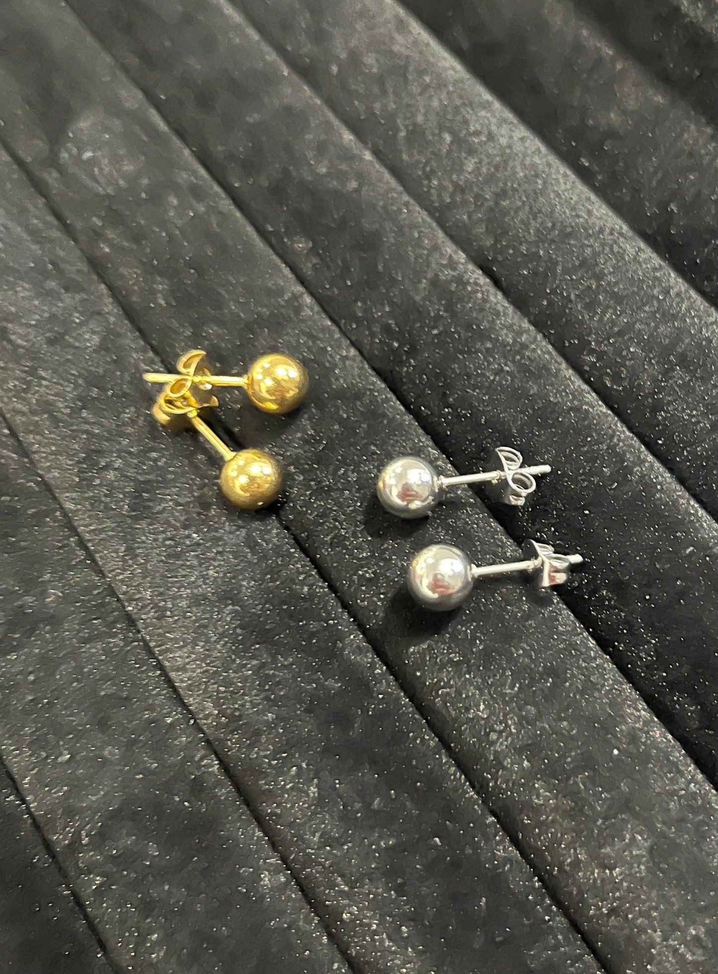 Zuri Ball Stud Earrings