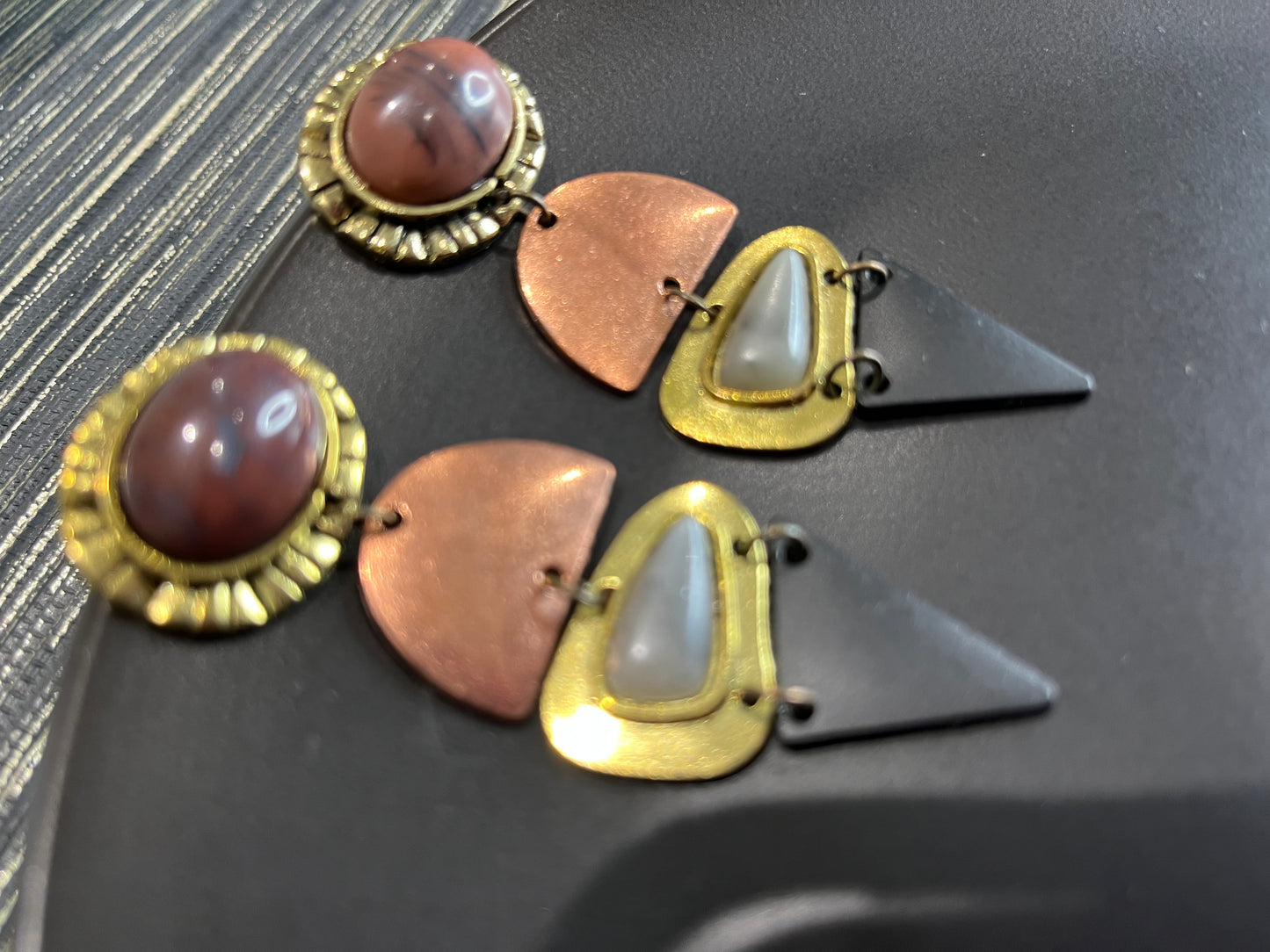 Braxton Dangle earrings