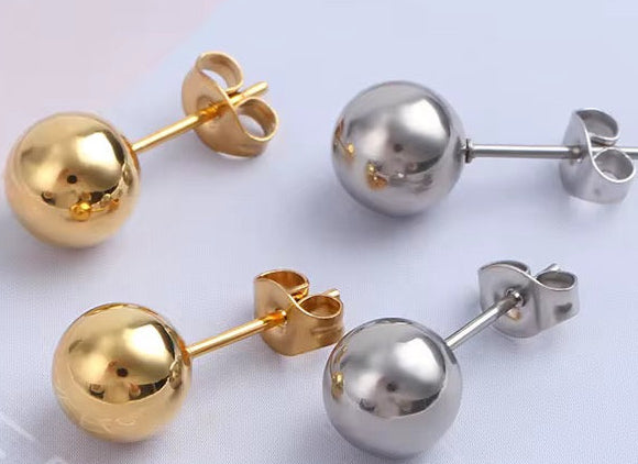 Zuri Ball Stud Earrings