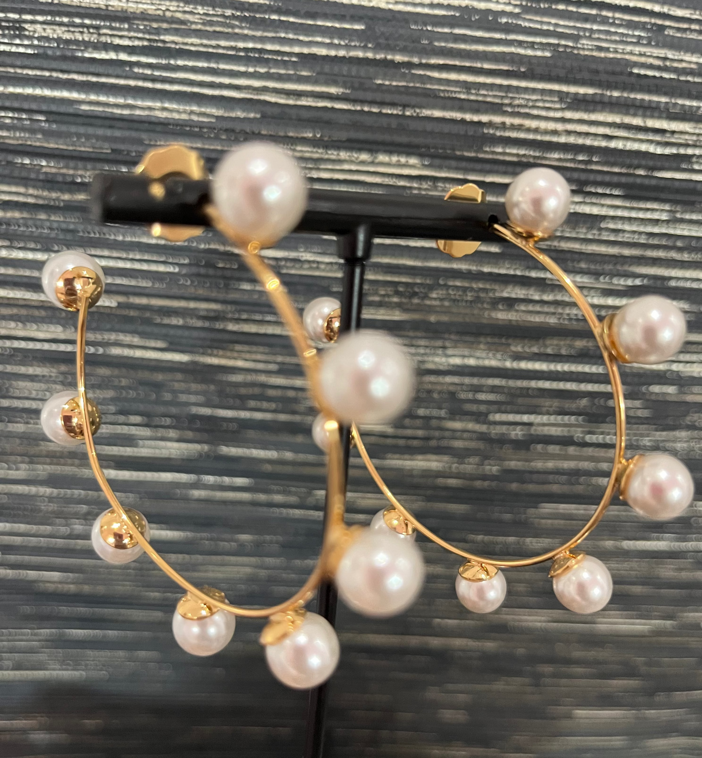 Amy Pearly Hoop earrings