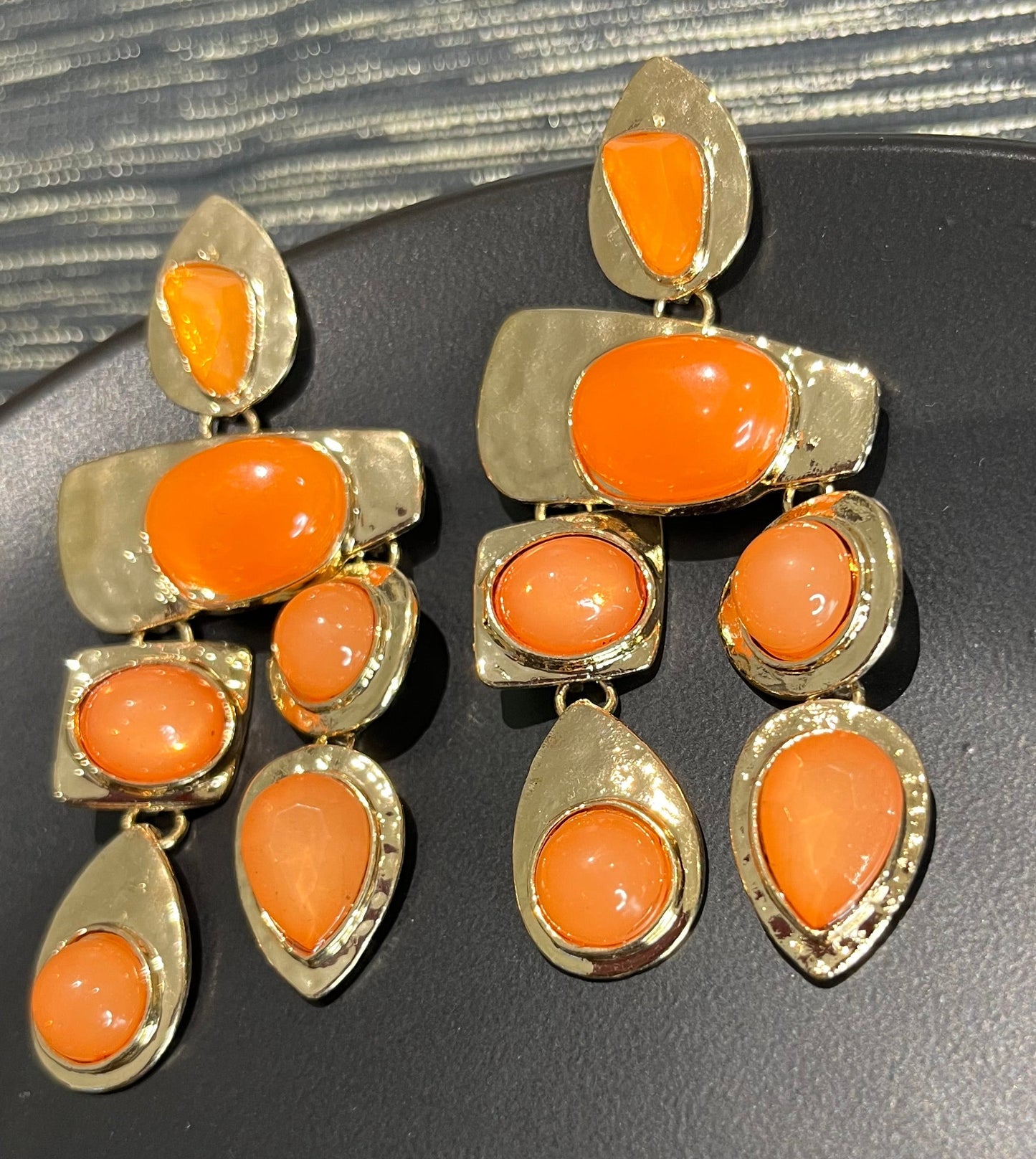 Rona Orange Dangle earrings