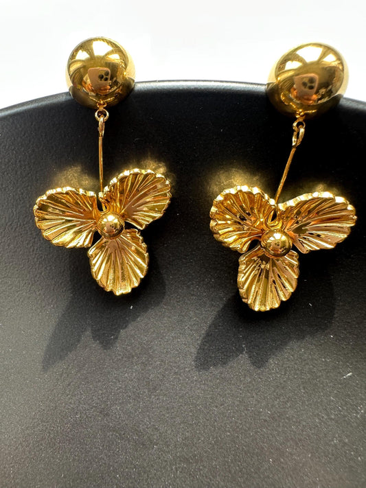 Flower Drop earrings