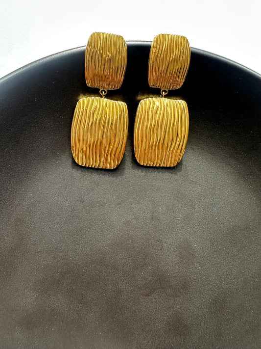 Gold Patterned Tiered earrings