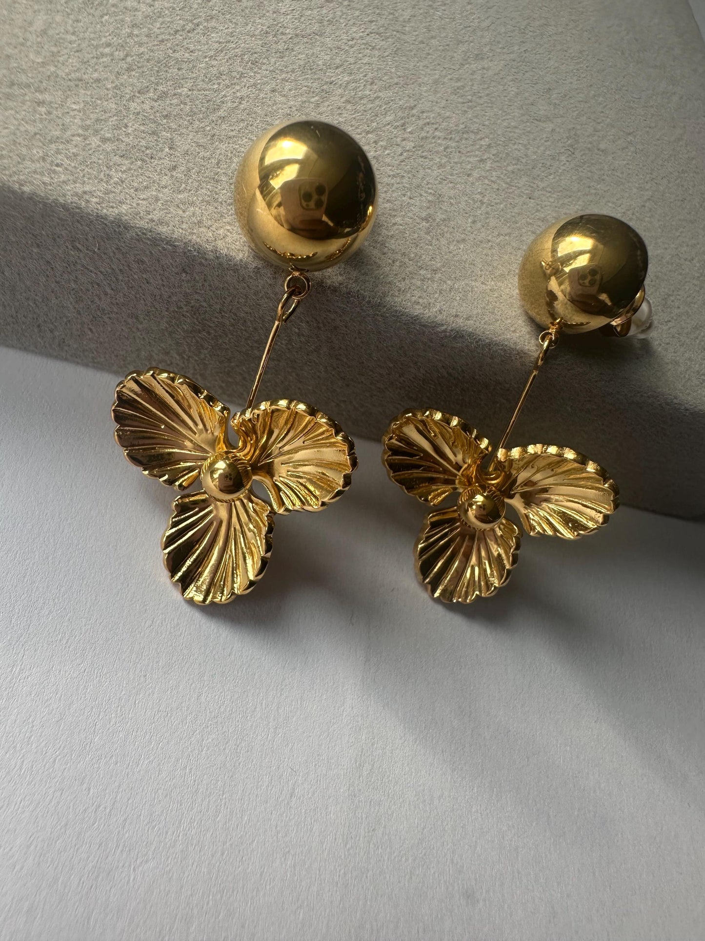 Flower Drop earrings